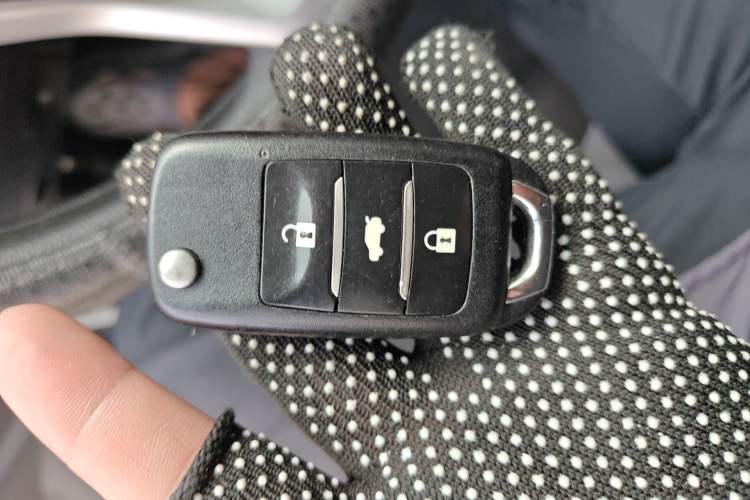 Used CHANGAN Alsvin V7 2015 1.6L Manual Joyride Model China IV Standard Vehicle Key