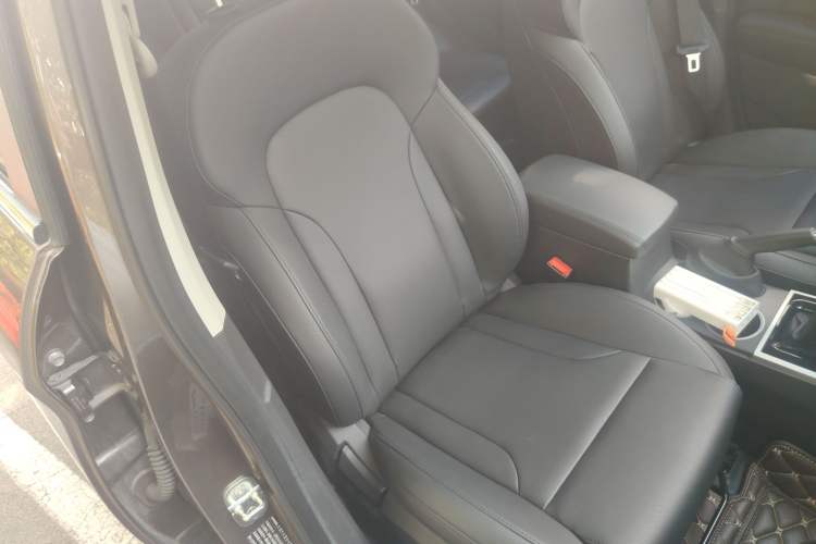 Used Haval H2 2017 Red-Label 1.5T Manual Two-Wheel-Drive Elite Model