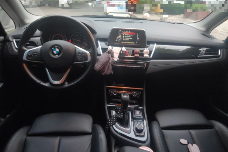 Used BMW 2 Series Active Tourer 2016 218i Sports Design Package Center Console