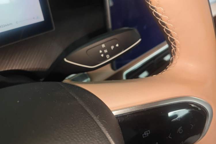 Used Chery Tiggo 8 L 2024 2.0T Two-Wheel Drive Prestige Version 5 Seats