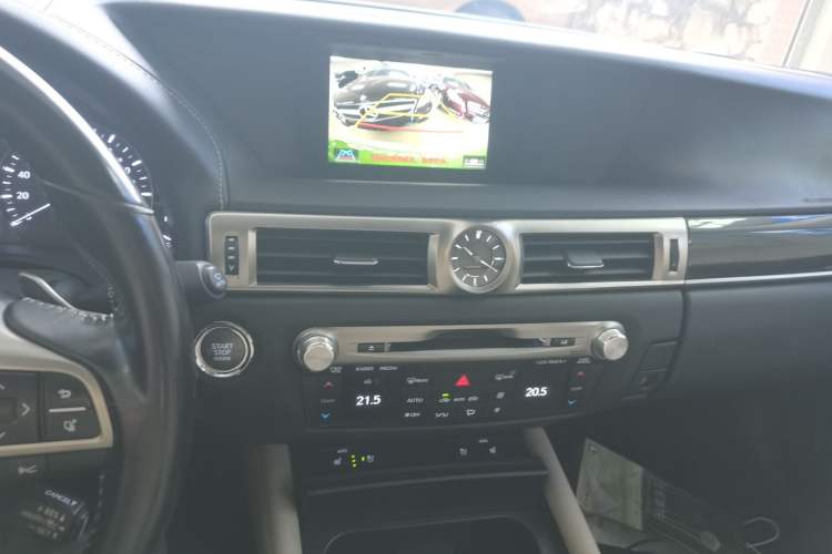 Used Lexus GS 2016 200T Leading Edition
