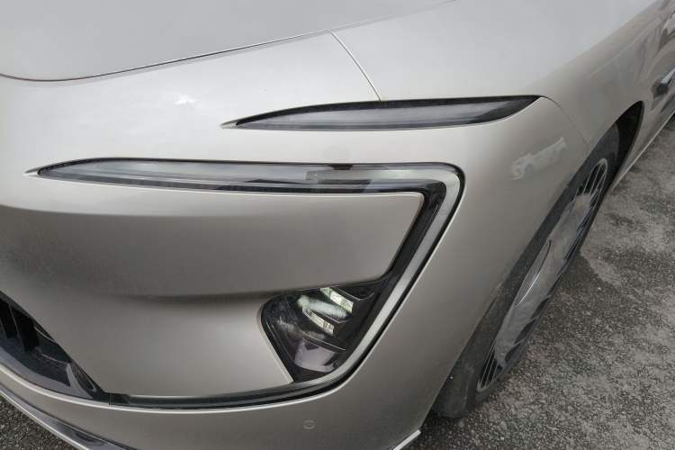 Used Avatr 12 2025 012 Kim Jones Global Collaboration Limited Edition Left Front Headlight