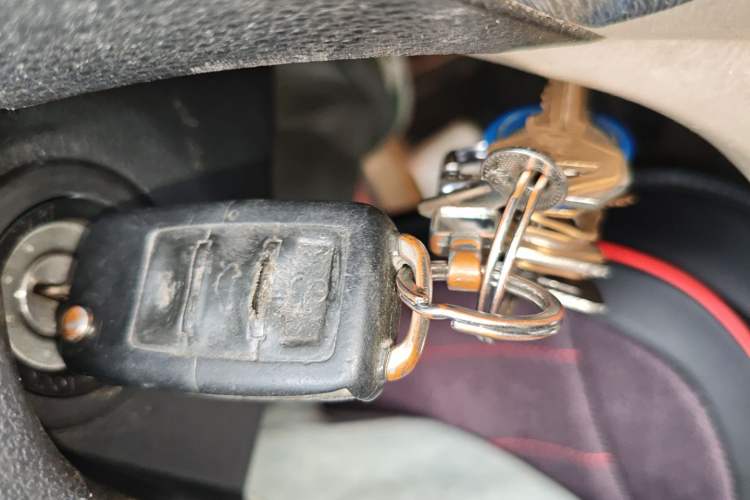 Used FORTHING Joyear SUV 2012 1.6L Comfort Model
