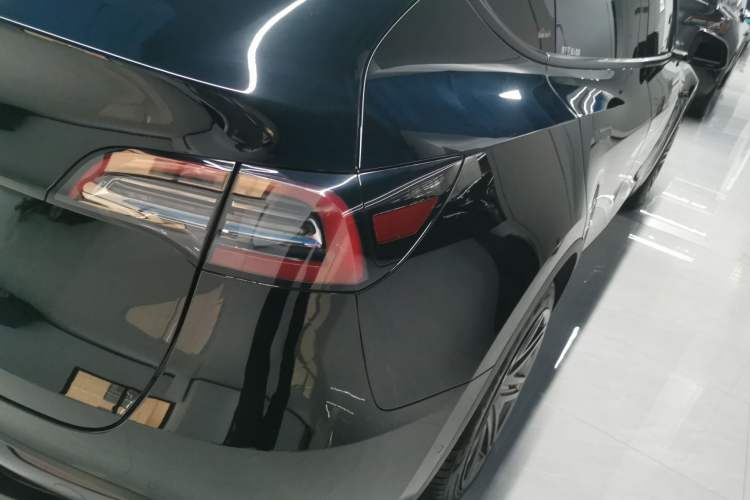 Used Tesla Model Y 2022 Rear-Wheel-Drive Version