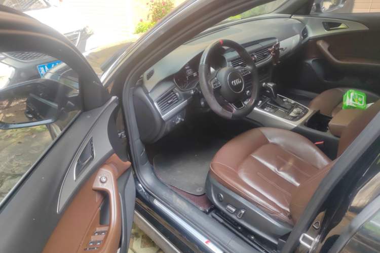 Used Audi A6L 2018 30th Anniversary Edition 45 TFSI quattro Sport model
