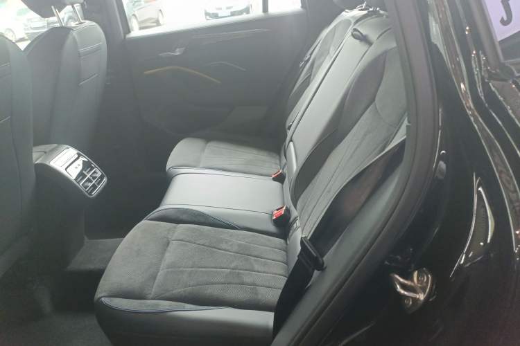 Used Volkswagen Tiguan L 2024 PRO 380TSI Four-Wheel Drive R-Line Prestige Edition
