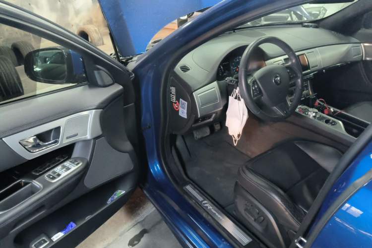 Used Jaguar XF 