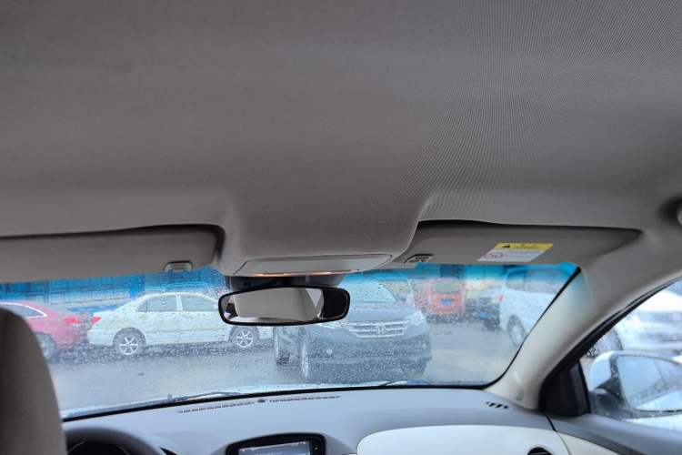 Used Chevrolet Cruze 2015 1.5L Classic SL MT Headliner