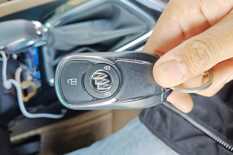 Used Buick GL6 2021 323T Mild Hybrid Connect Prestige Model