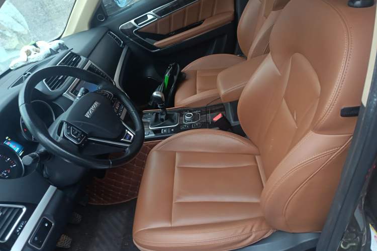 Used Haval H6 Coupe 2015 Blue-Label 2.0T Manual Two-Wheel Drive Prestige Model
