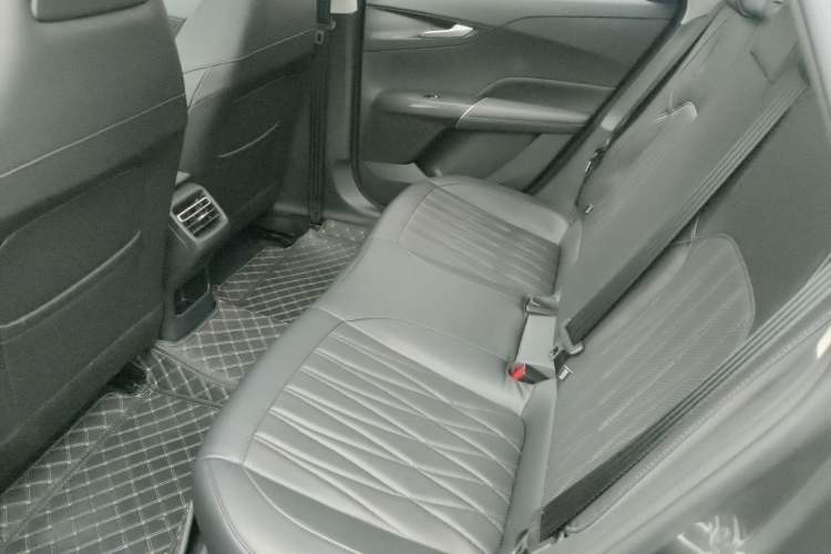 Used CHANGAN Eado 2024 1.5T GDI Automatic Flagship Edition Left Rear Seat