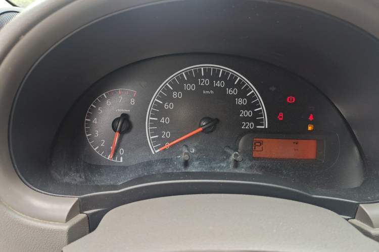 Used Nissan Sunny 2016 1.5XE CVT Leading Edition Instrument Cluster