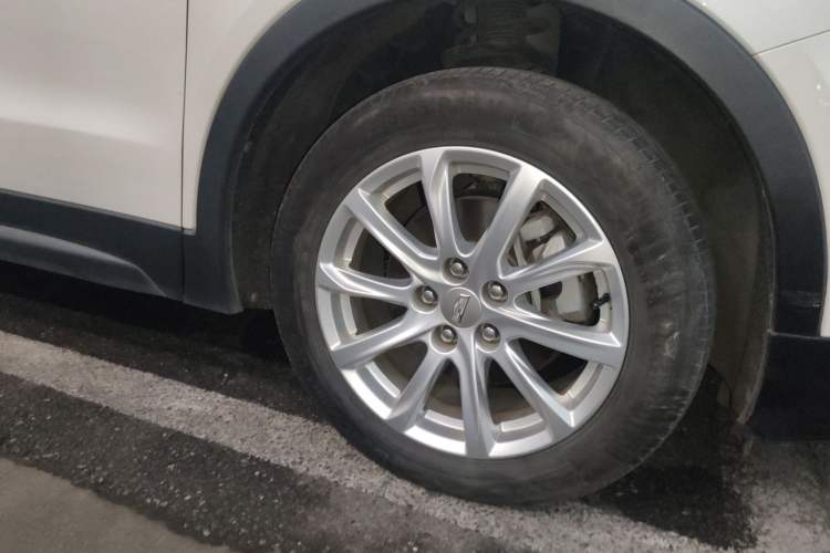 Used Cadillac XT4 2018 28T Two-Wheel Drive Tech Version
