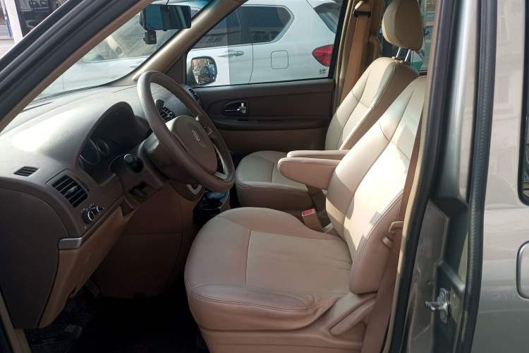 Used Buick GL8 2014 2.4L Classic Edition
