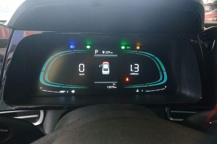 Used Hyundai Elantra 2023 1.5L CVT GLX Elite Edition
