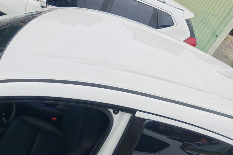 Used Everus VE-1 2021 Travel Edition
