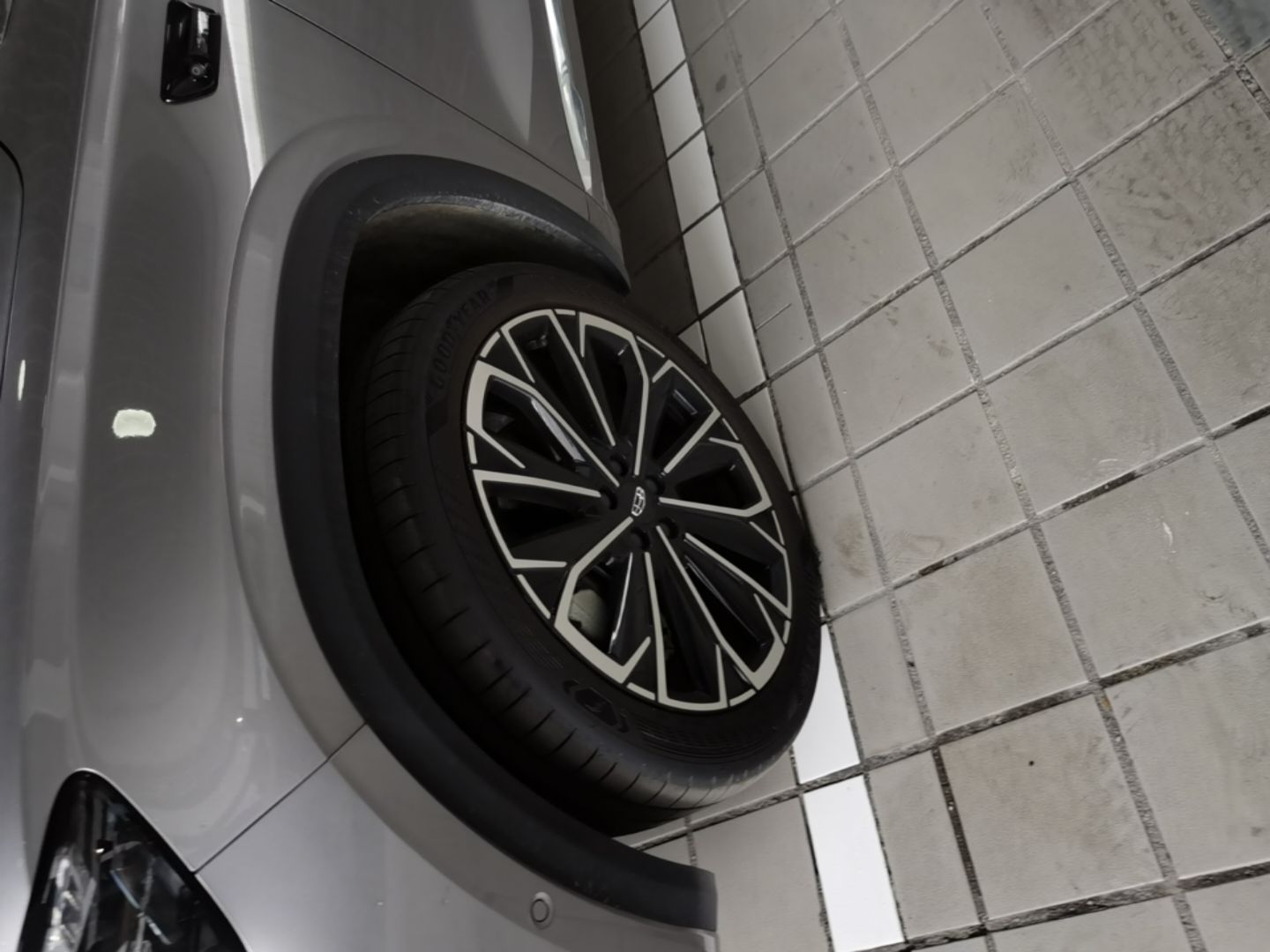 Geely Auto Monjaro L 2026 Model Oriental Yao 2.0TD Automatic Wangyue Edition — снимка 10