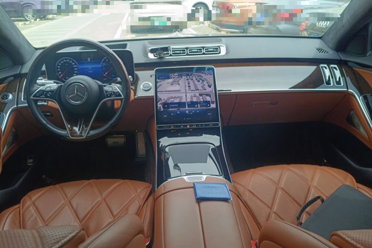 Used Mercedes-Benz Maybach S-Class 2021 S 480 4MATIC Center Console