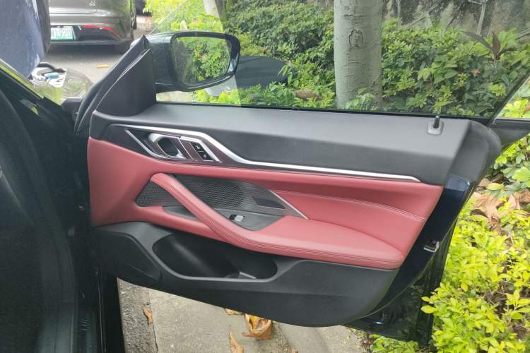 Used BMW i4 2022 eDrive40