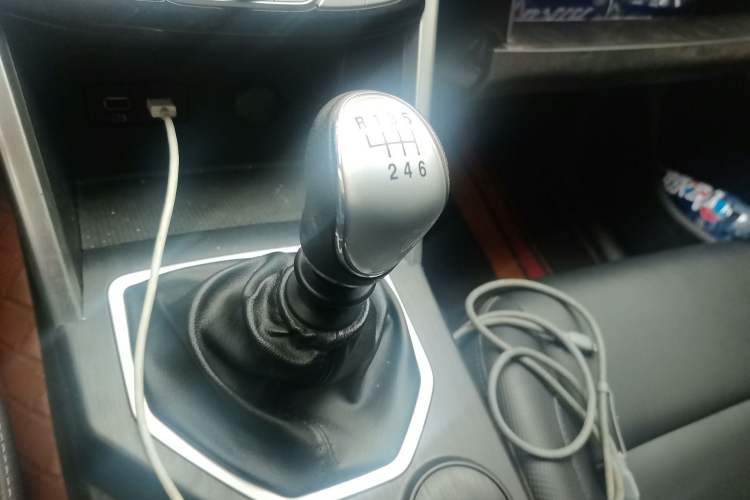 Used Great Wall Poer 2021 2.0T Commercial Version Manual Diesel Two-Wheel Drive Elite Standard Box GW4D20M