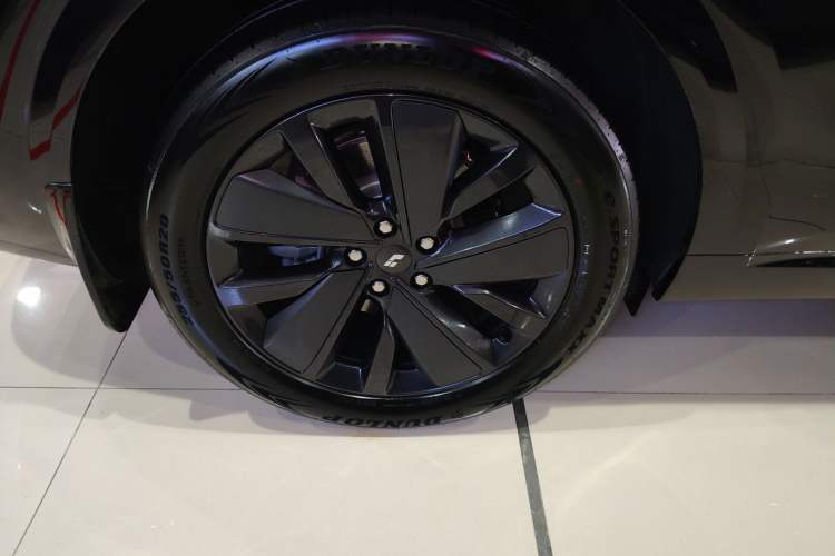 Used Li Auto L6 2025 Pro Smart Refresh Edition Right Rear Wheel Hub