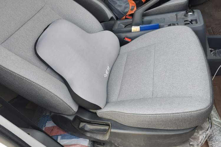 Used Wuling Yangguang 2025 Model 310KM Bus Edition—Customized by CATL