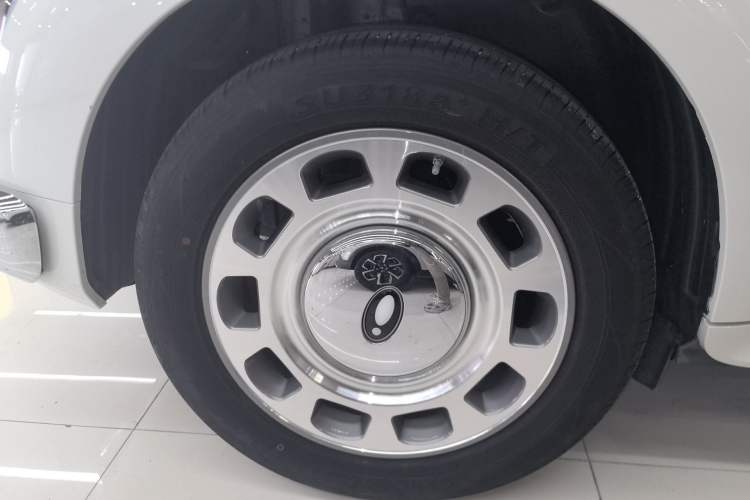 Used ORA Ballet Cat 2022 401 km Alice Edition
