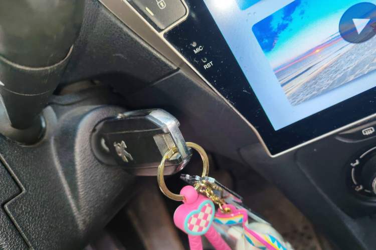 Used Peugeot 301 2017 1.6L Automatic Comfort Edition
