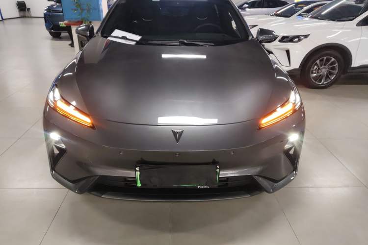 Used Deepal L07 2024 230Max Qiankun Intelligent Driving ADS SE Range-Extended Version