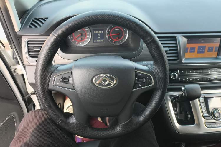 Used SAIC MAXUS G10 2021 2.0T Automatic Elite Edition Gasoline 7-Seater