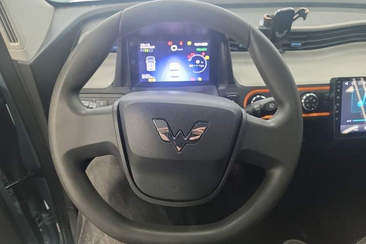 Used Wuling Hongguang MINIEV 2022 Enjoy Edition Lithium Iron Phosphate Steering Wheel