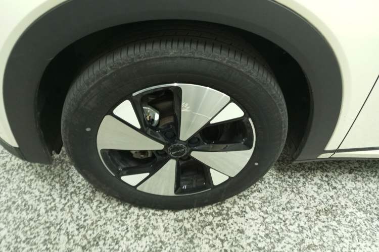 Used BYD Dolphin 2023 420 km Fashion Edition
