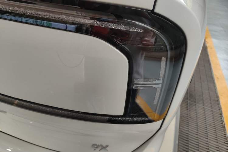 Used Zeekr 9X 2025 Ultra Edition 70kWh Exterior 3