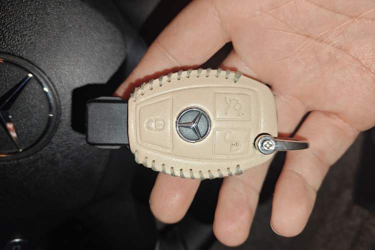 Used Mercedes-Benz E-Class 2012 E 260 L CGI Fashion Model