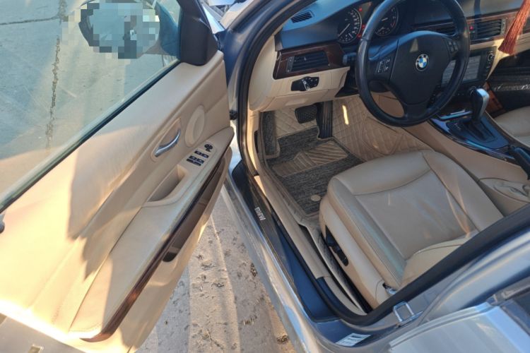 Used BMW 3 Series 2010 320i Sport Edition Driver Seat