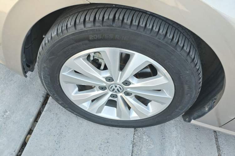 Used Volkswagen Golf Sportsvan 2016 230TSI Automatic Trend Edition