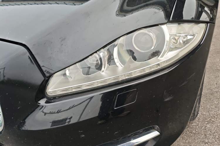 Used Jaguar XJ 2014 XJL 3.0 SC Two-Wheel-Drive Panoramic Business Edition
