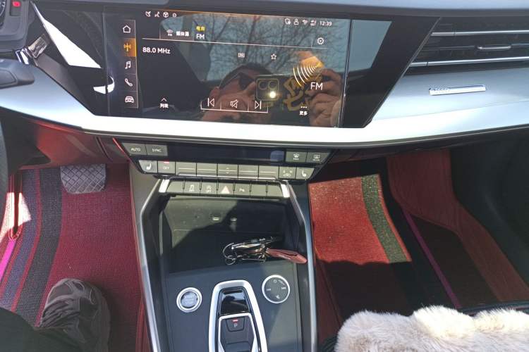 Used Audi A3 2025 A3L Limousine 35TFSI Prestige Edition Audio And AC Panel