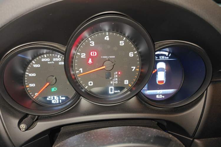 Used Porsche Macan 2016 Macan 2.0T
