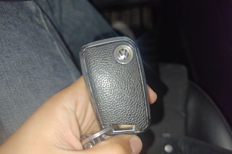 Used Volkswagen Magotan 2017 330TSI DSG Luxury Model Vehicle Key