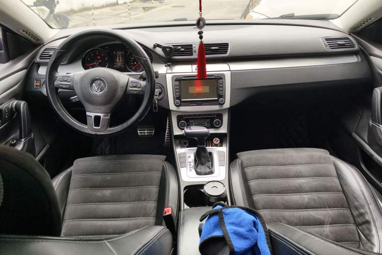 Used Volkswagen FAW-Volkswagen CC 2011 1.8TSI Luxury Model
