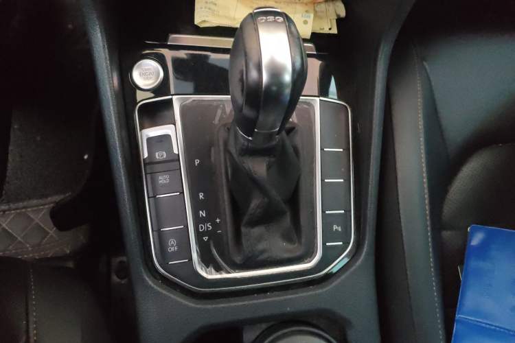 Used Volkswagen Golf Sportsvan 2016 230TSI Automatic Luxury Version