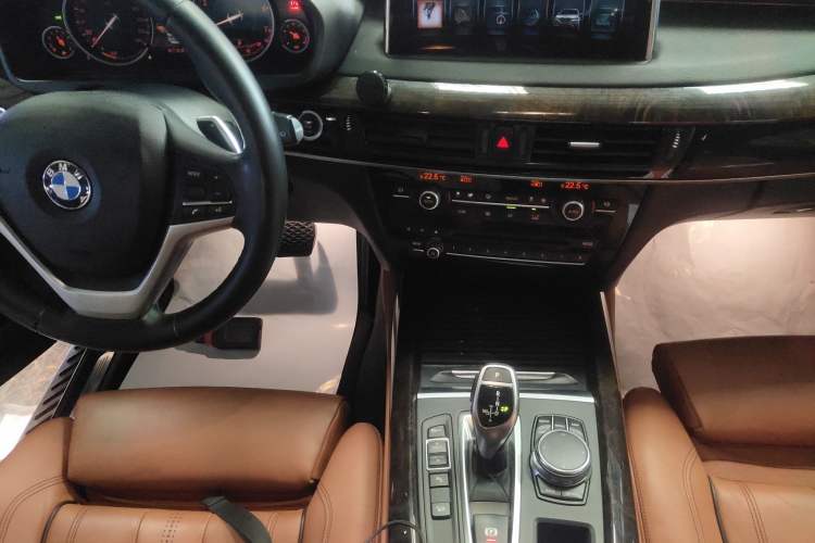 Used BMW X5 2017 xDrive35i Standard Model U.S. Specification
