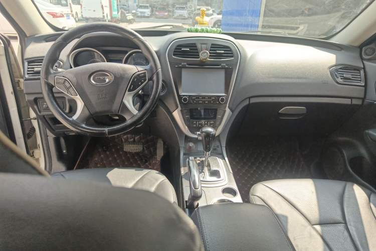 Used GAC Trumpchi GS5 2013 1.8T Automatic Two-Wheel Drive Luxury Edition