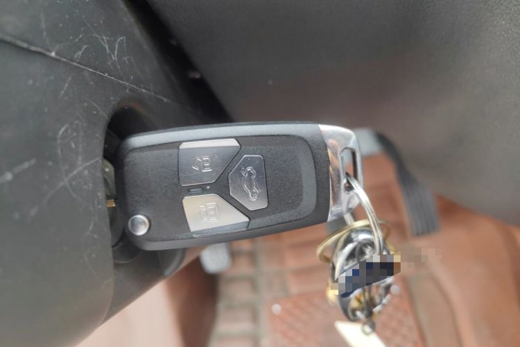 Used Wuling Zhiguang 2023 1.5L Practical Version 5/7 Seats
