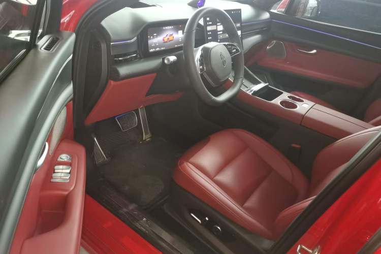 Used Hima AITO M5 2025 Extended-Range Ultra All-Wheel-Drive Version Left Front Seat