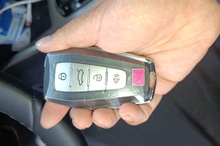 Used Geely Auto Emgrand 2025 4th Generation 1.5L CVT Luxury Version
