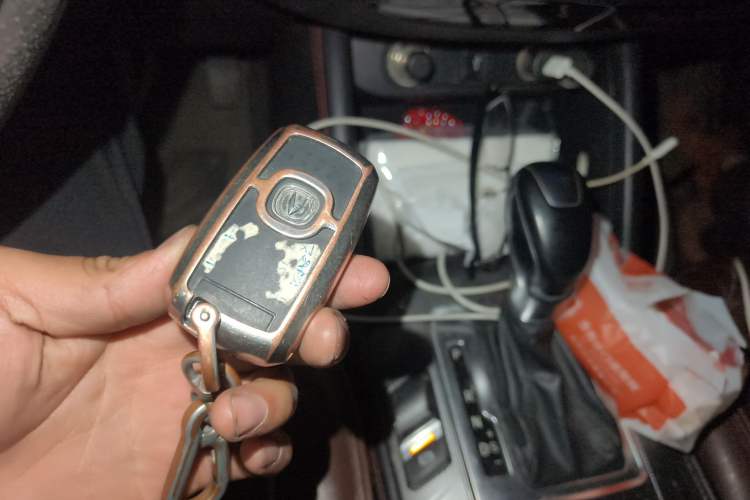 Used CHANGAN CS55 2018 1.5T Automatic Colorful Edition China V Standard
