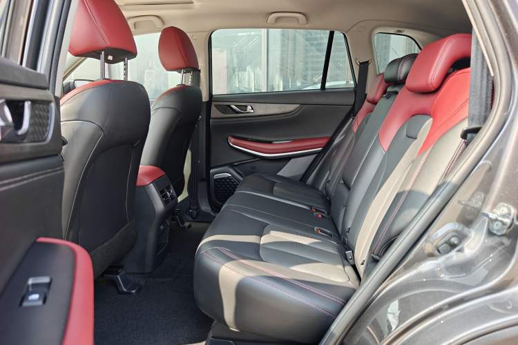 Used CHANGAN CS75 2022 Blue Whale Edition 1.5T DCT Luxury Model Left Rear Seat