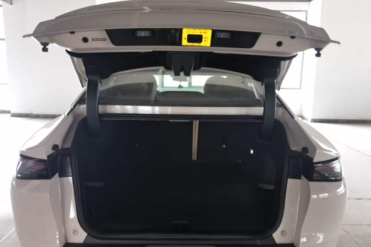 ARCFOX Alpha S5 2024 708MAX 200kW usado